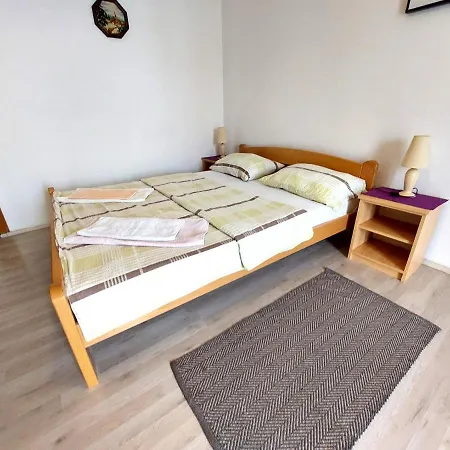 & Gudelj Apartment